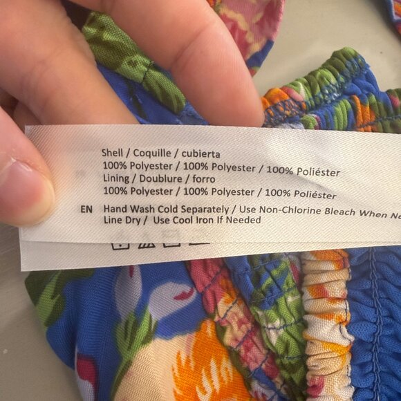 Tropical Floral Two Piece Short Set Size Medium - Picture 9 of 9